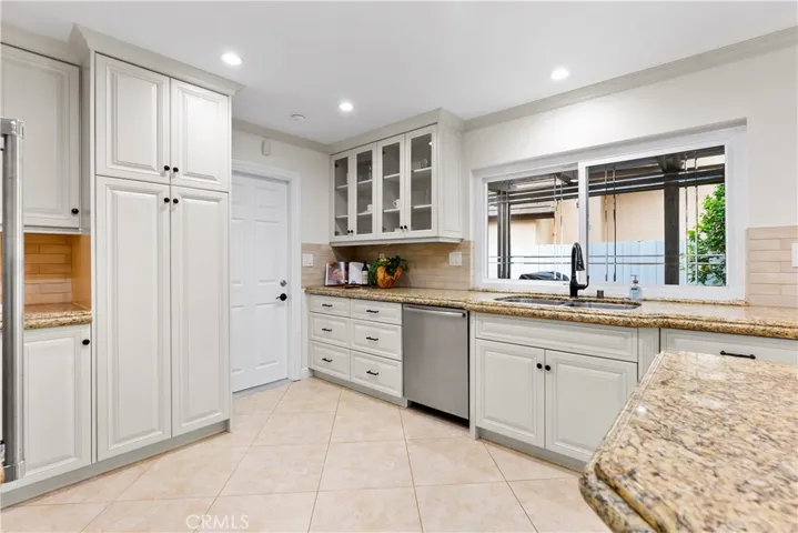 5901 Gloxinia Drive, Yorba Linda, California 92887