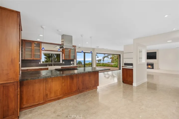 Consider the gourmet cooking you will do in this kitchen!