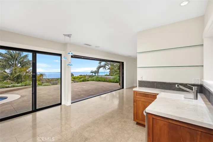 2745 Temple Hills, Laguna Beach, California 92651