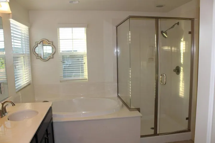 1252 Sierra Trail Rd, Oakley, California 94561