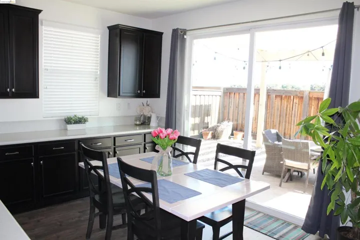 1252 Sierra Trail Rd, Oakley, California 94561