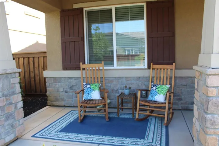 1252 Sierra Trail Rd, Oakley, California 94561