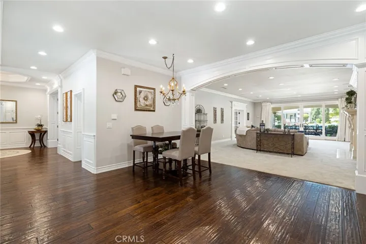 Breakfast nook towards the dining room.