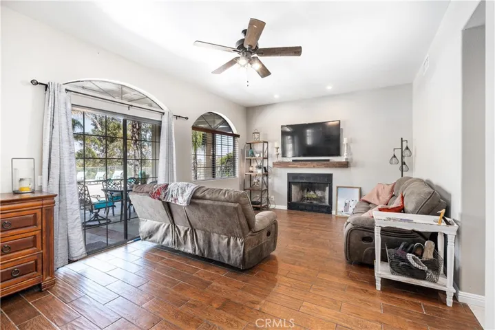 16250 Rocky Glen Road, Perris, California 92570