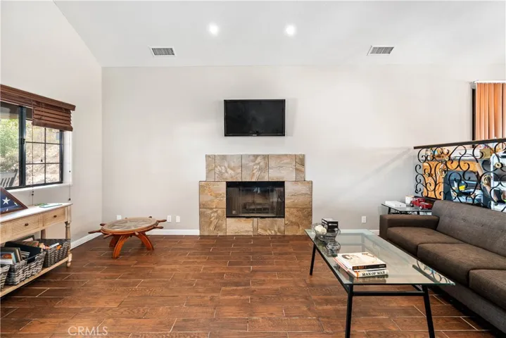 16250 Rocky Glen Road, Perris, California 92570