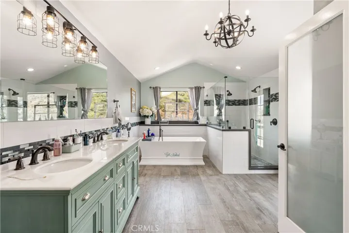 16250 Rocky Glen Road, Perris, California 92570