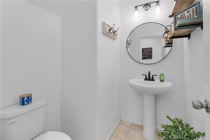 24008 Savory Way, Lake Elsinore, California 92532