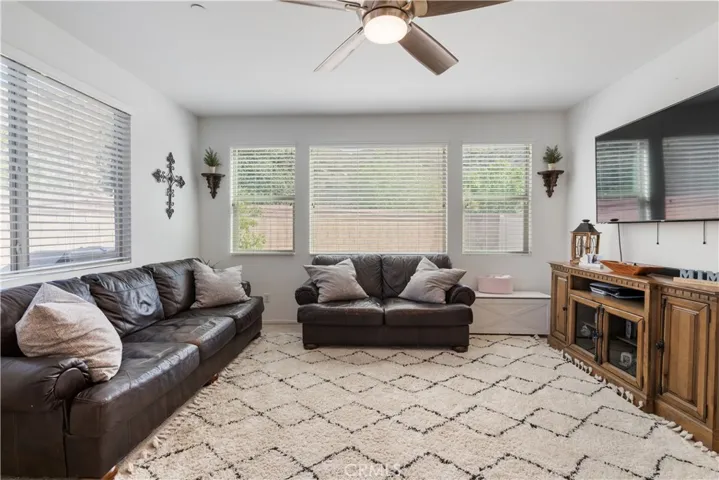 24008 Savory Way, Lake Elsinore, California 92532