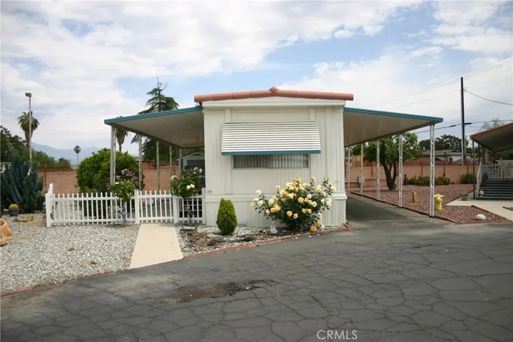 332 N Lyon Avenue 29, Hemet, California 92543