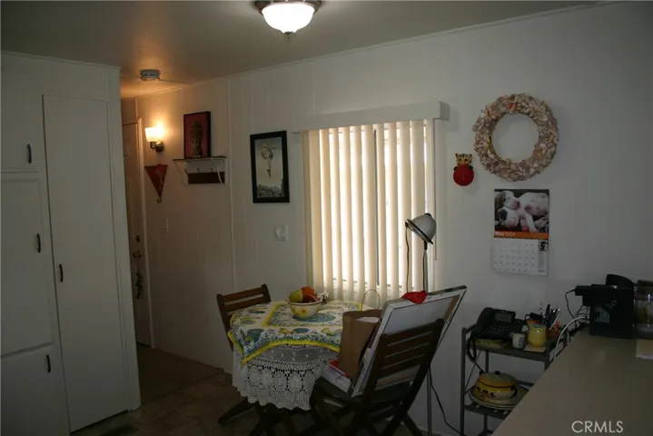 332 N Lyon Avenue 29, Hemet, California 92543