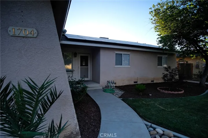 1704 Bliss Avenue, Clovis, California 93611
