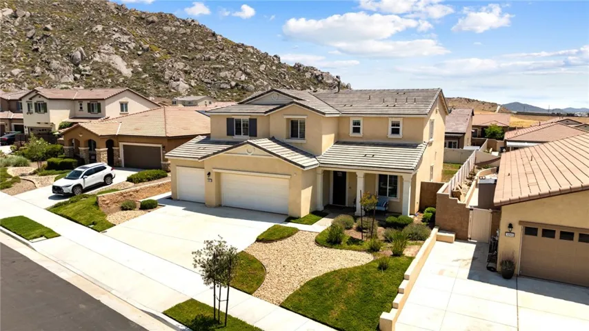 30155 Sierra Ridge Way, Menifee, California 92585