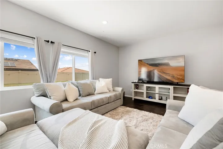 30155 Sierra Ridge Way, Menifee, California 92585
