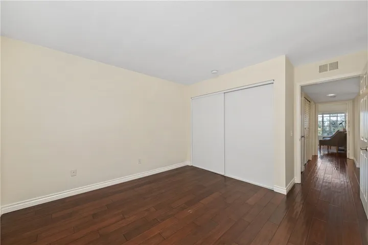 3rd Bedroom w/Courtyard Views