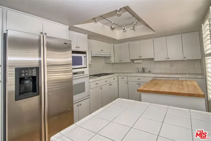 12321 Ocean Park Boulevard 18, Los Angeles, California 90064