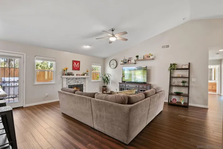 12095 Sterling Hill Ln, Lakeside, California 92040