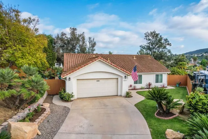 12095 Sterling Hill Ln, Lakeside, California 92040