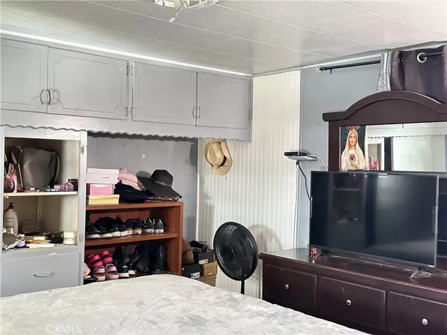 2075 W Rialto Avenue 46, San Bernardino, California 92410