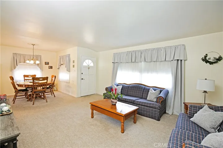 661 N Redding Way, Upland, California 91786