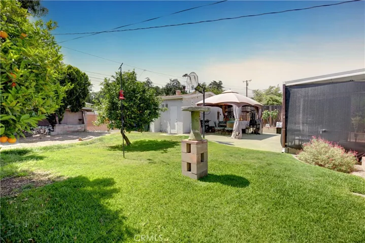 661 N Redding Way, Upland, California 91786