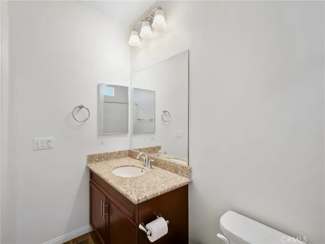 Guest Full Bath