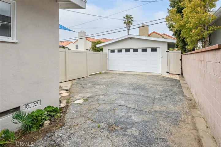 4741 Darien Street, Torrance, California 90503