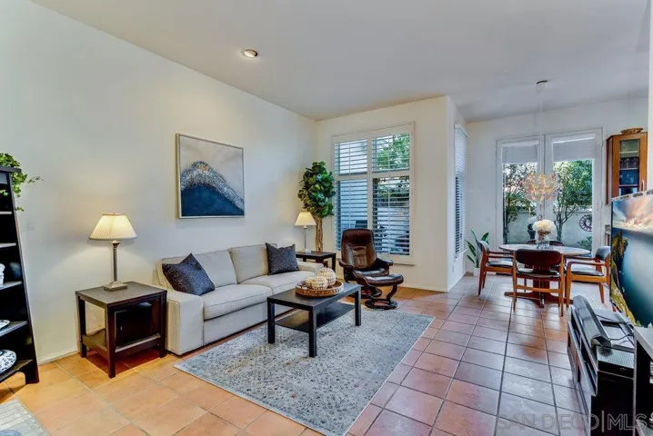 3136 Almahurst Row, La Jolla, California 92037