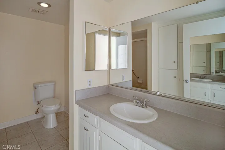 211 Avenida Majorca P, Laguna Woods, California 92637