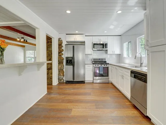 44-488 Hunt Lane-44