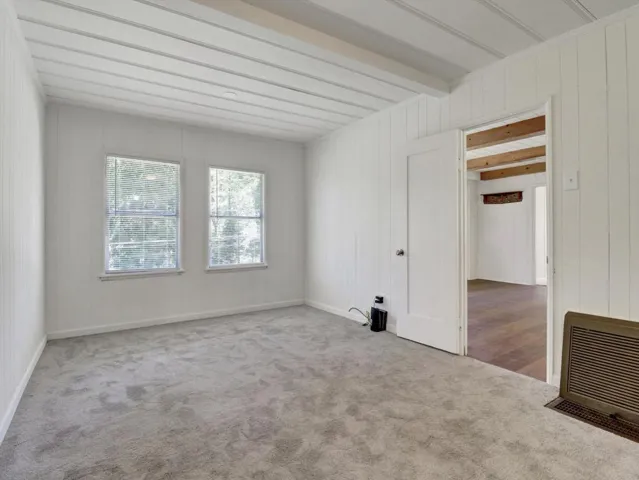 55-488 Hunt Lane-55