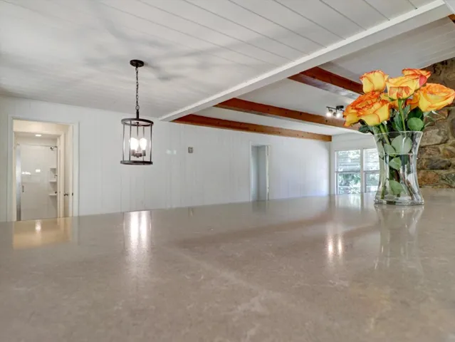 41-488 Hunt Lane-41