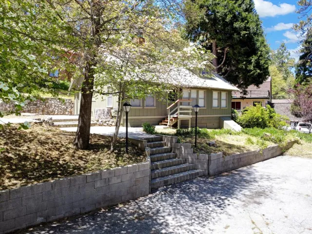 64-488 Hunt Lane-64