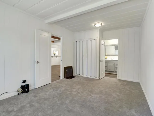 53-488 Hunt Lane-53