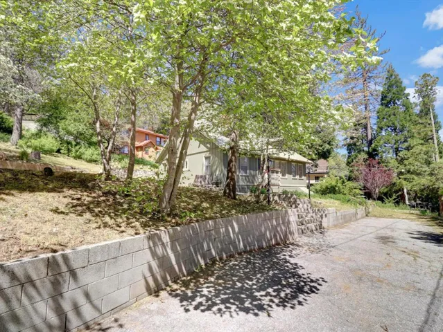 15-488 Hunt Lane-15