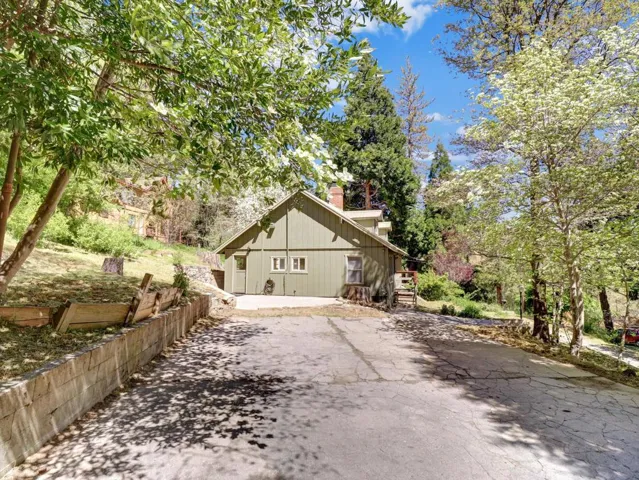 17-488 Hunt Lane-17