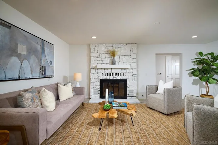 9062 Meadowrun Way, San Diego, California 92129