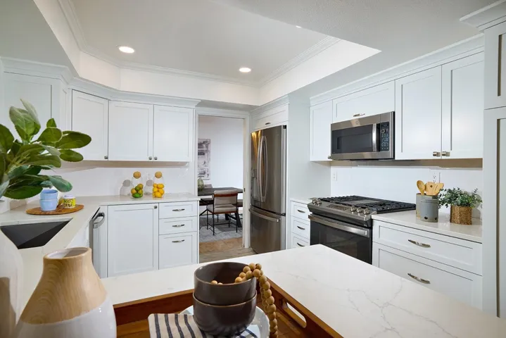 9062 Meadowrun Way, San Diego, California 92129