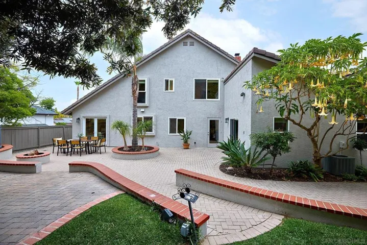 9062 Meadowrun Way, San Diego, California 92129