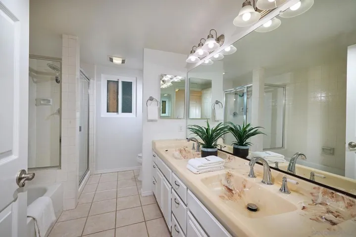 9062 Meadowrun Way, San Diego, California 92129