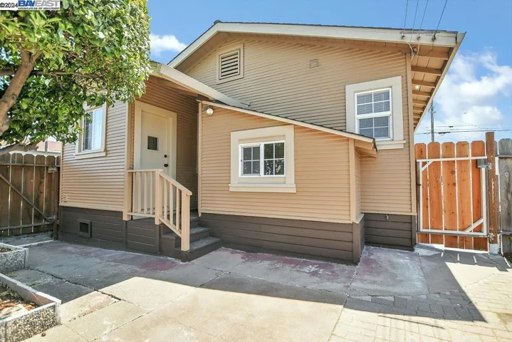1199 60th Ave, Oakland, California 94621