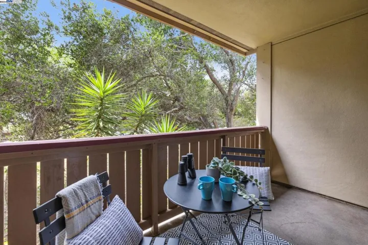 1321 Webster Street D107, Alameda, California 94501
