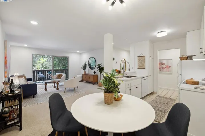 1321 Webster Street D107, Alameda, California 94501