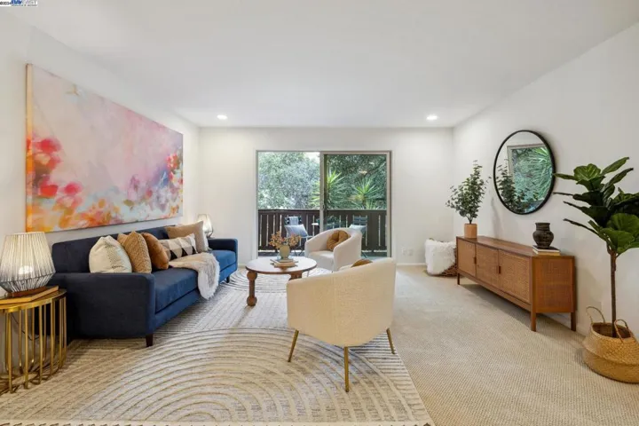 1321 Webster Street D107, Alameda, California 94501