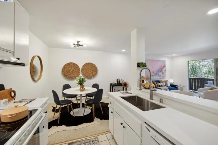 1321 Webster Street D107, Alameda, California 94501