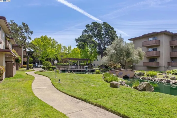 1321 Webster Street D107, Alameda, California 94501