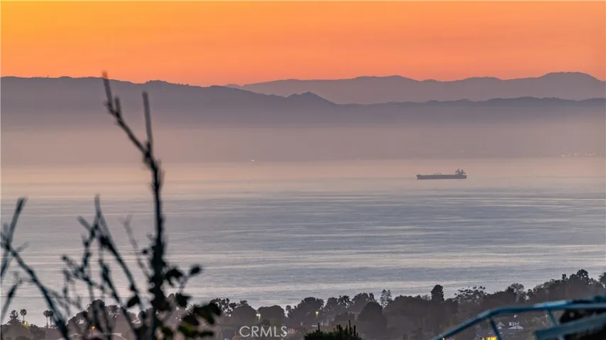 7183 Avenida Altisima, Rancho Palos Verdes, California 90275