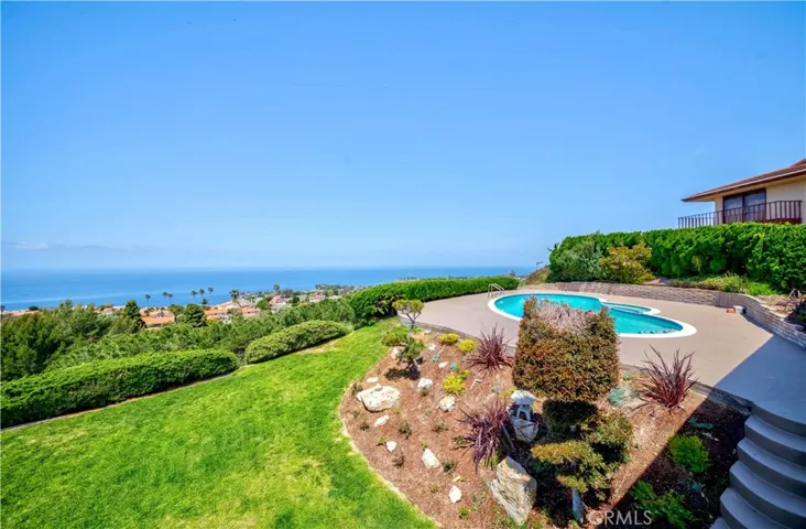 7183 Avenida Altisima, Rancho Palos Verdes, California 90275