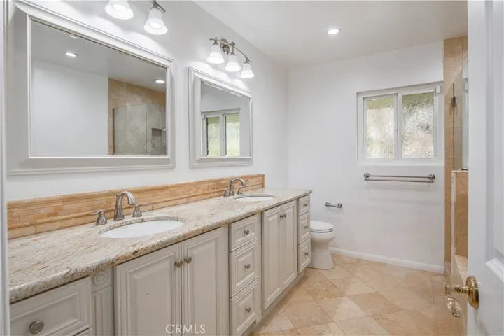 7183 Avenida Altisima, Rancho Palos Verdes, California 90275