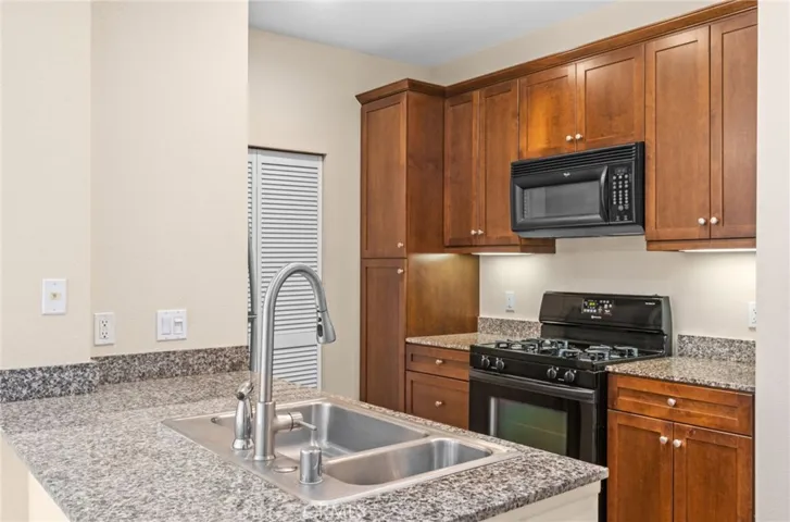 2156 Scholarship, Irvine, California 92612