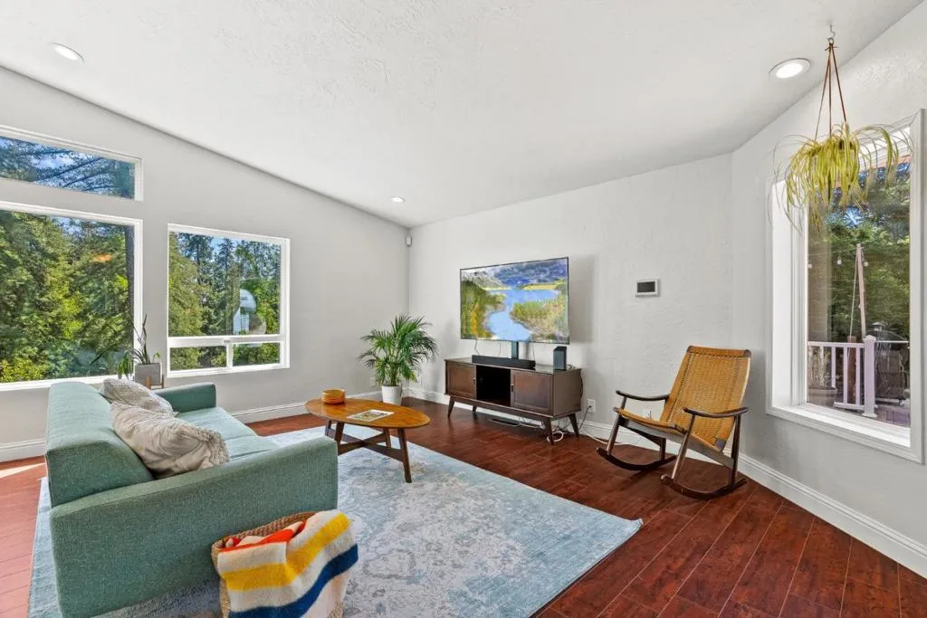 114 Sawyer Circle, Scotts Valley, California 95066 home-pic-4